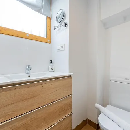 Clauhomes Ferrers Loft *