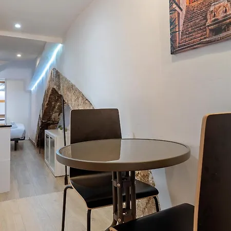 Clauhomes Ferrers Loft